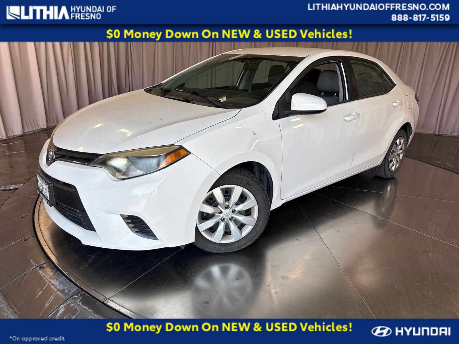 Used 2016 Toyota Corolla LE FWD image 1