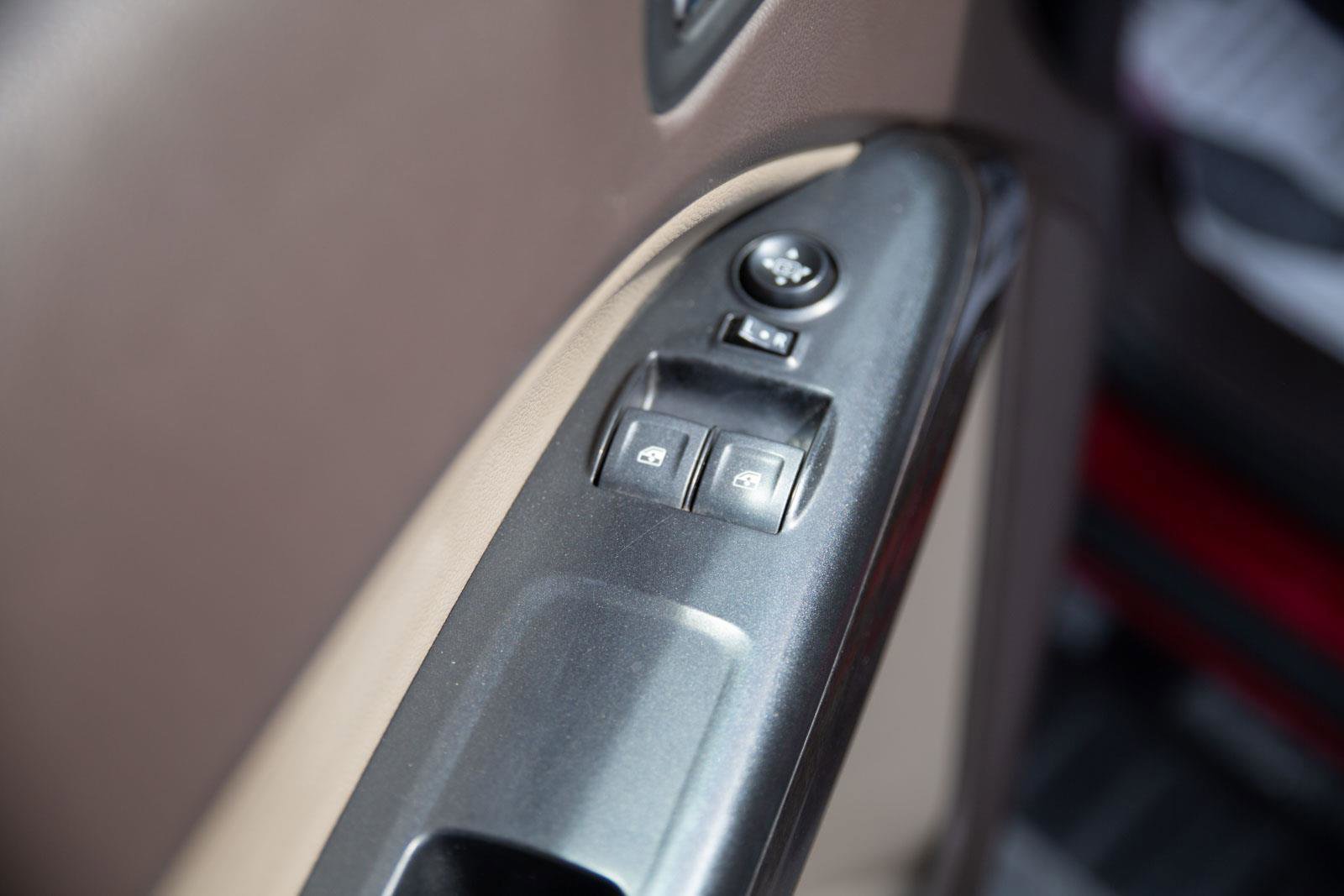 Used 2018 GMC Canyon SLE w/ SLE Convenience Package image 21