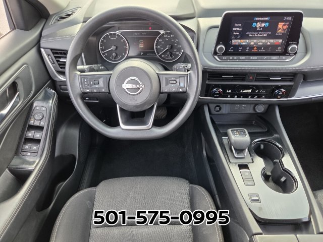 Used 2024 Nissan Rogue SV FWD image 13
