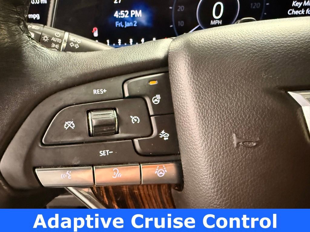 Used 2023 Cadillac Escalade Premium Luxury image 33