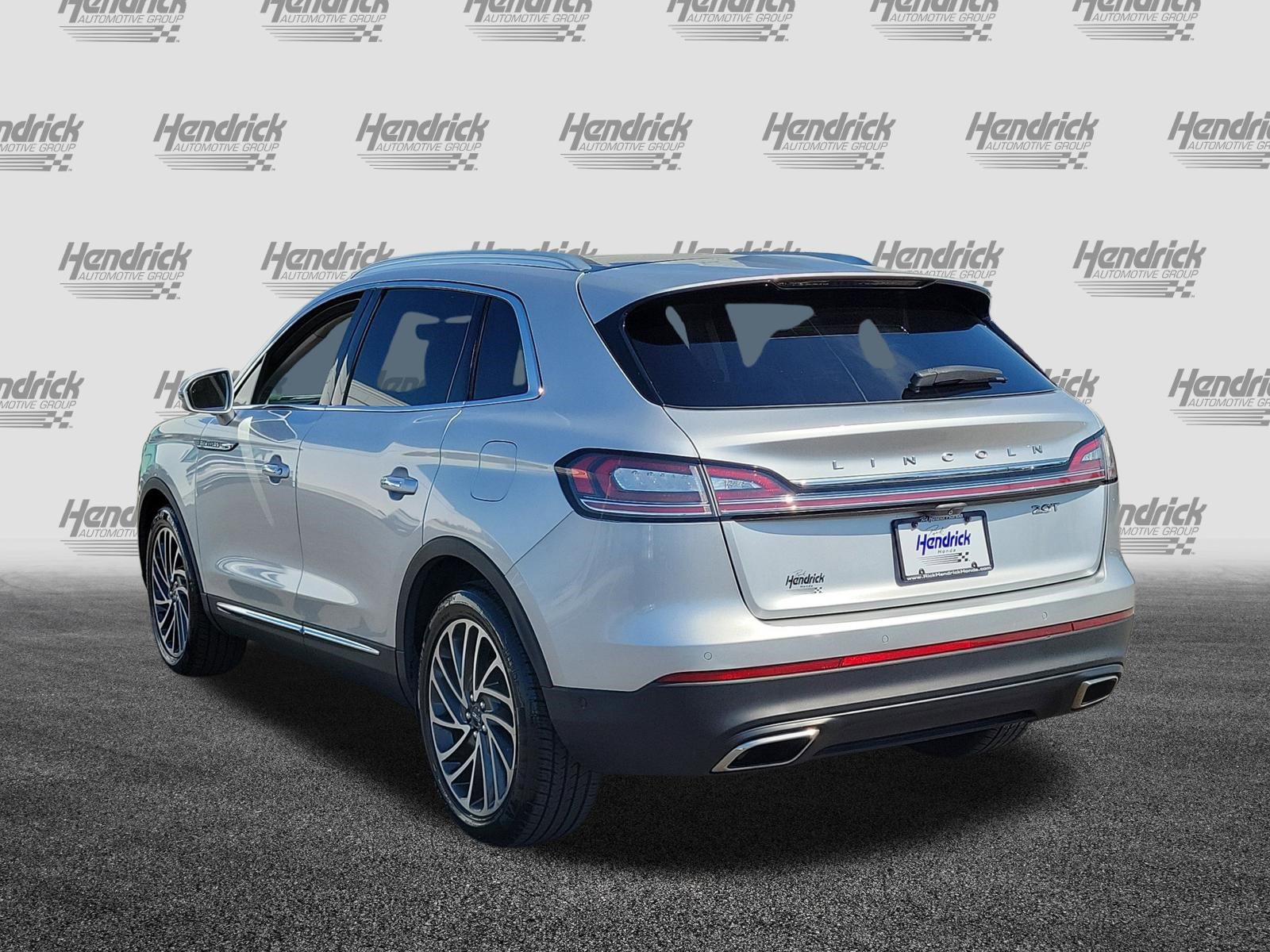 Used 2019 Lincoln Nautilus Reserve FWD image 5