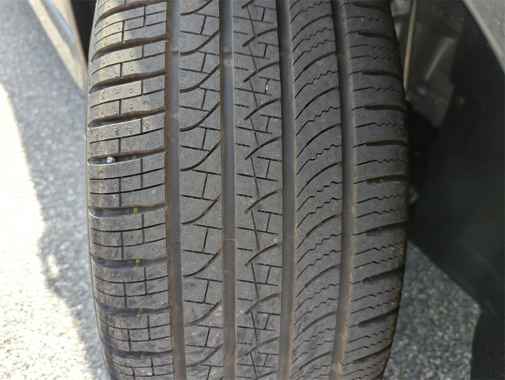 New 2026 Volkswagen Tiguan SE R-Line image 45