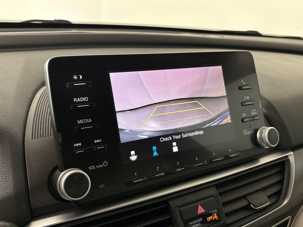 Used 2018 Honda Accord LX image 25