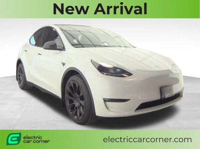 Used 2023 Tesla Model Y Long Range image 1