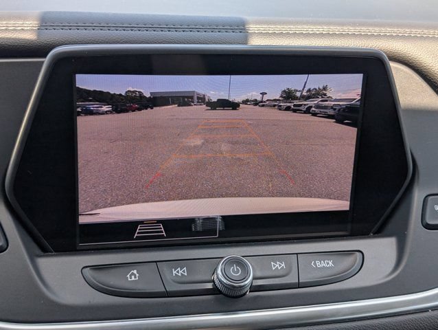 Used 2021 Chevrolet Blazer LT FWD image 18