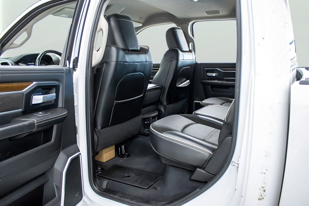 Used 2024 RAM 2500 Laramie AWD/4WD image 26