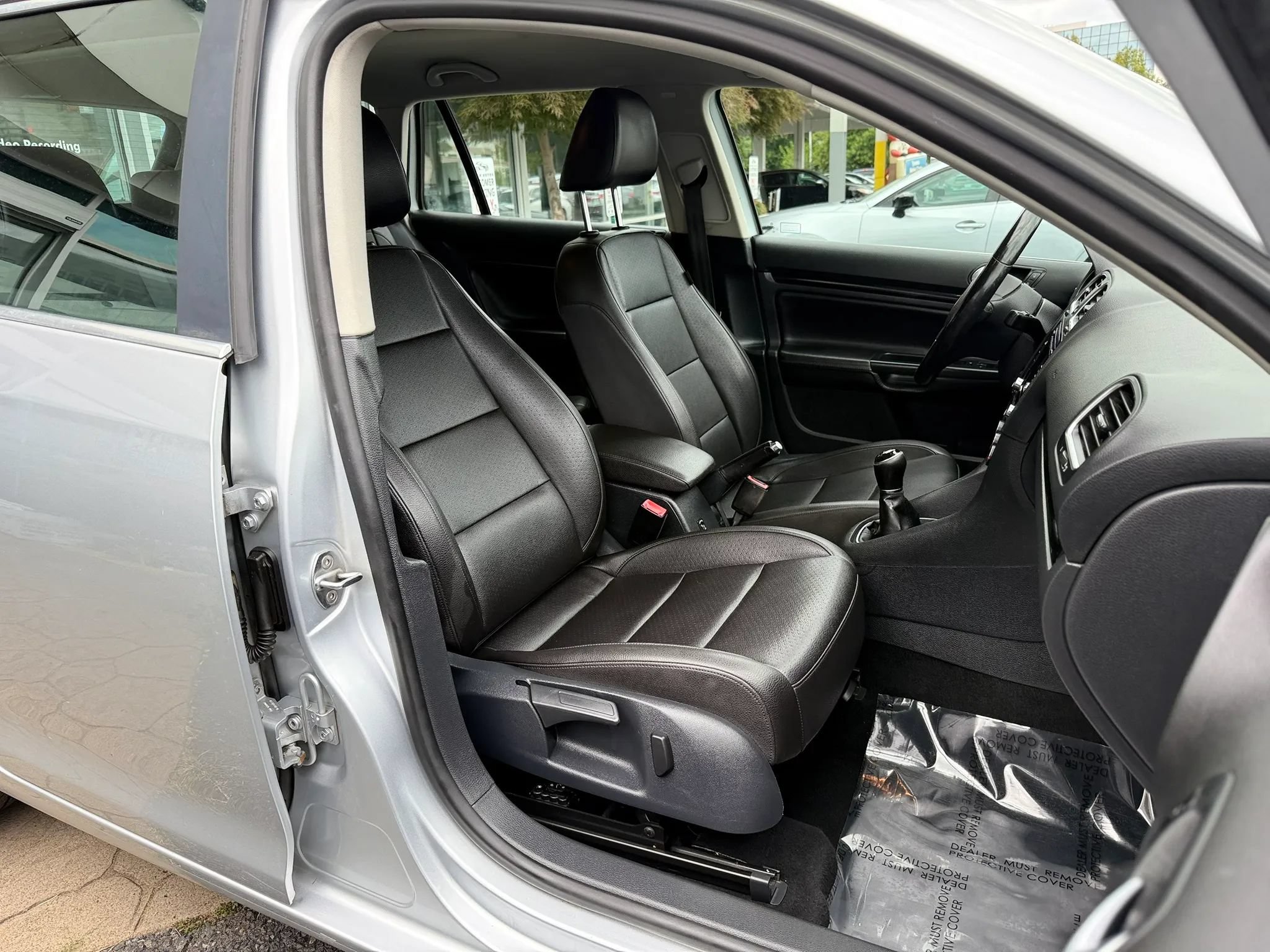 Used 2014 Volkswagen Jetta TDI FWD image 35