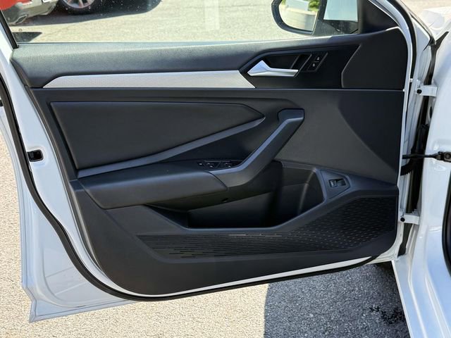 Used 2019 Volkswagen Jetta S image 8