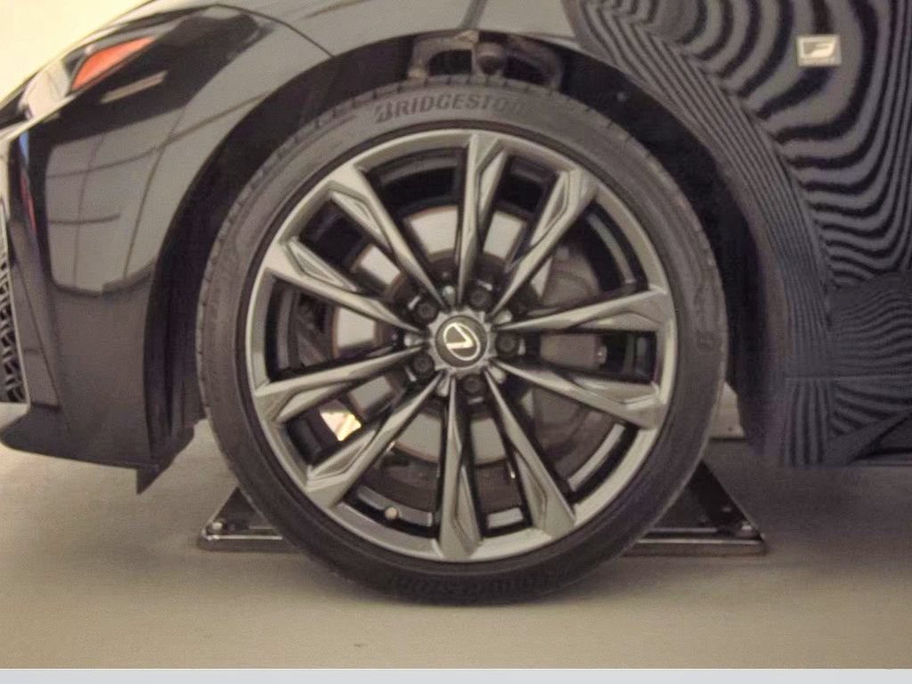 Used 2022 Lexus IS 350 F Sport AWD/4WD image 22