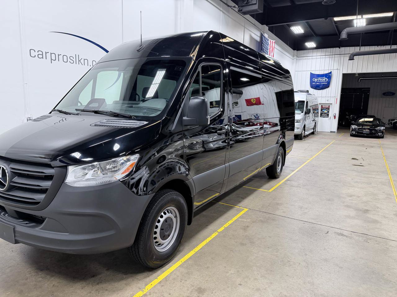 Used 2025 Mercedes-Benz Sprinter 2500 image 15