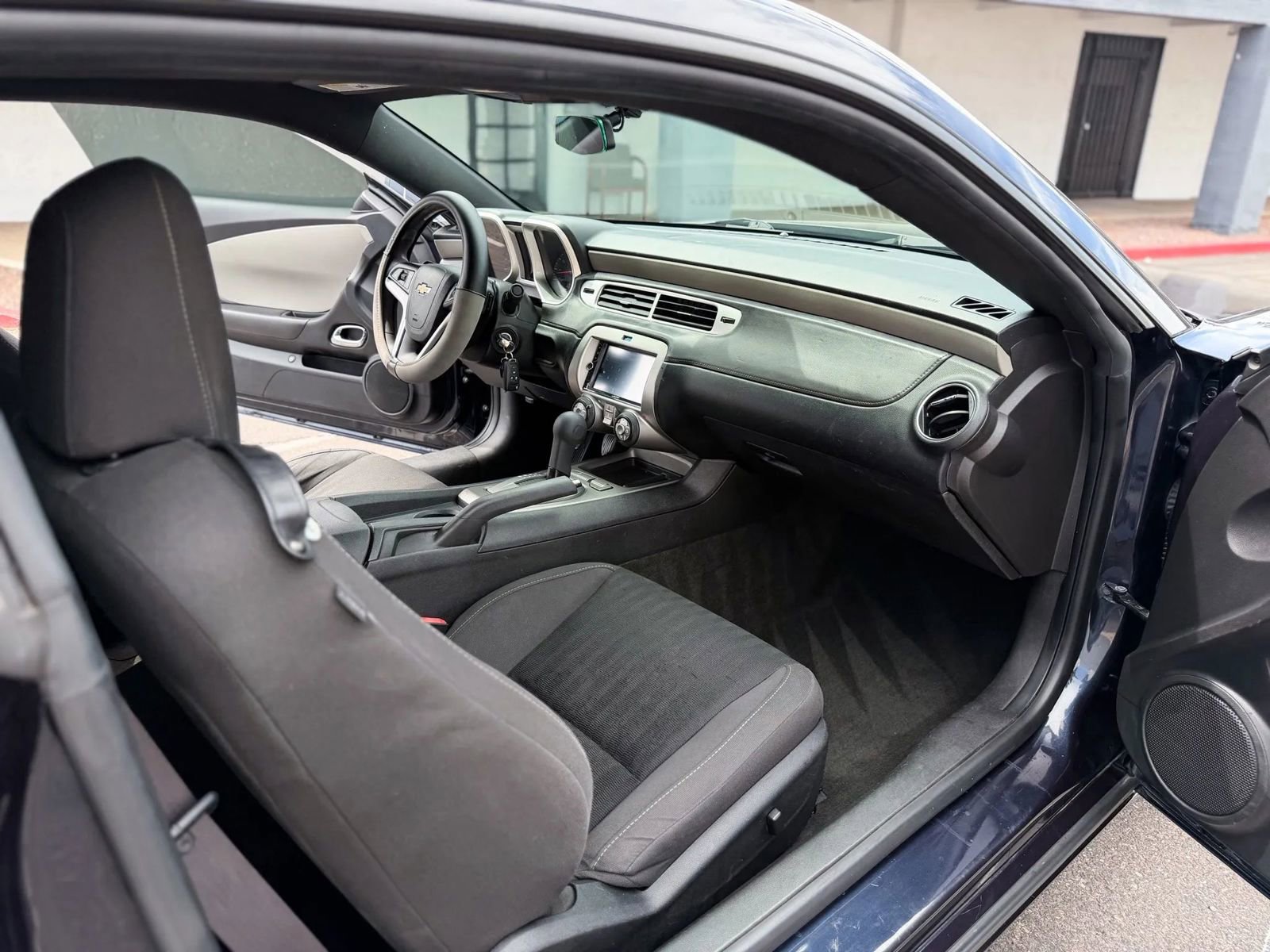 Used 2013 Chevrolet Camaro LS RWD image 12