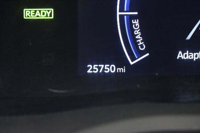 Used 2025 Toyota Camry LE FWD image 11