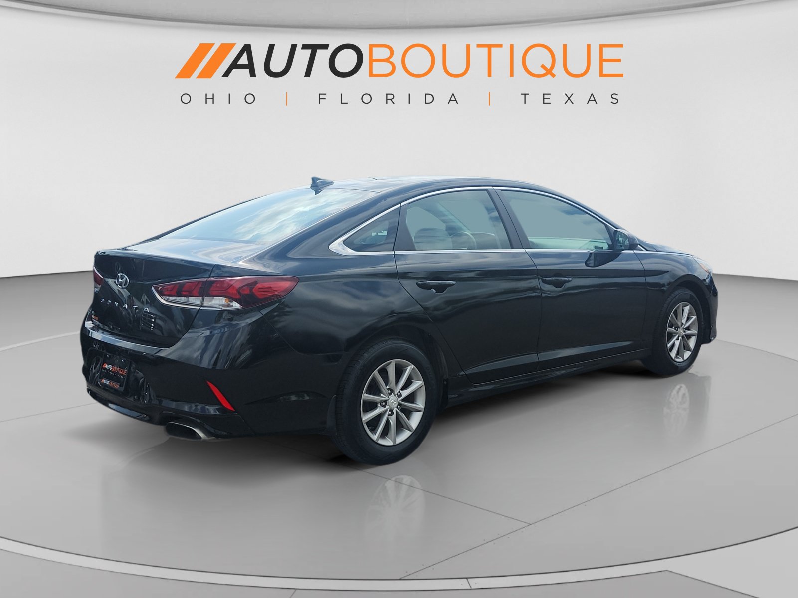 Used 2019 Hyundai Sonata SE w/ Cargo Package FWD image 5