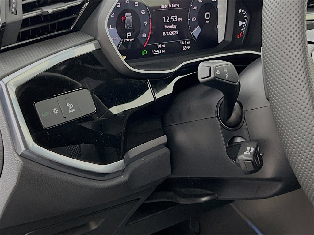 New 2025 Audi Q3 2.0T Premium Plus image 10