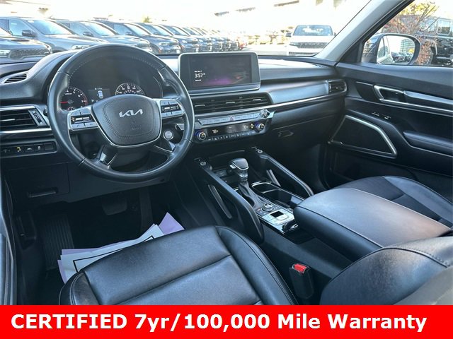 Used 2022 Kia Telluride S image 16