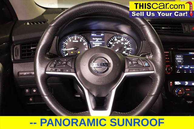 Used 2019 Nissan Rogue SL w/ Premium Package image 11