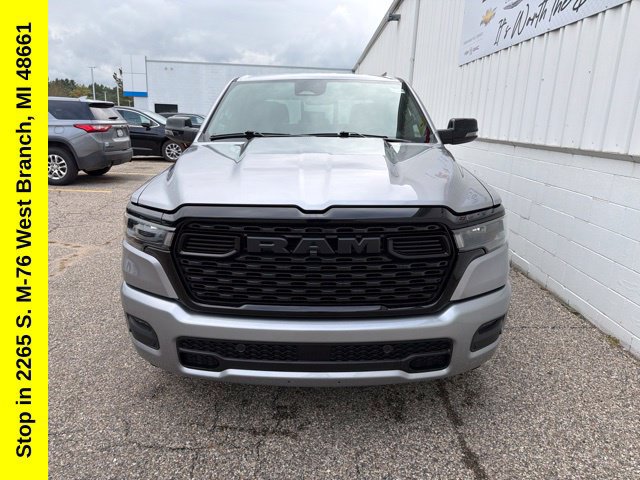 Used 2025 RAM 1500 Big Horn AWD/4WD image 4