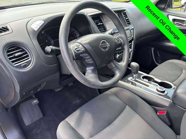 Used 2019 Nissan Pathfinder S AWD/4WD image 8