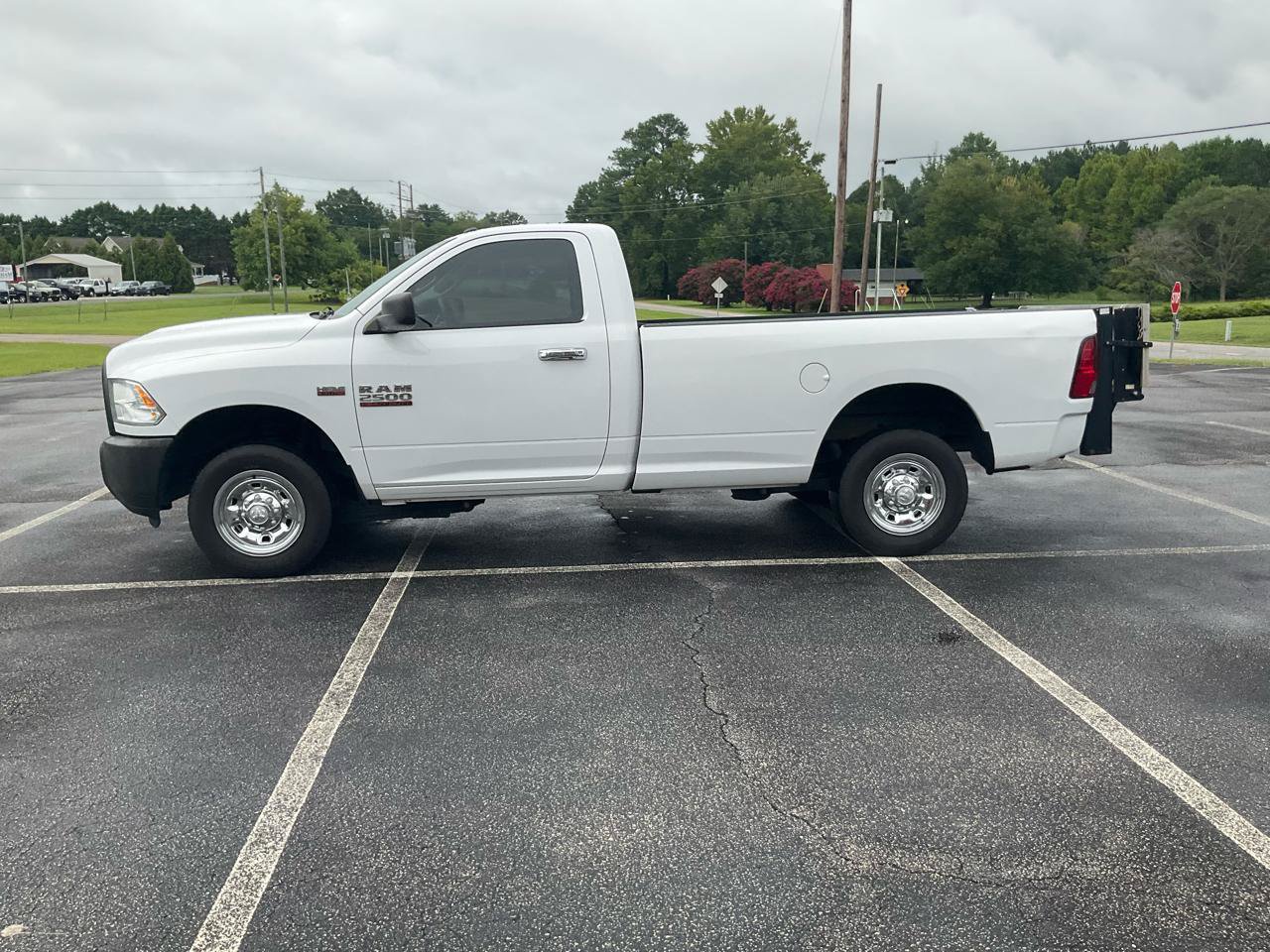 Used 2017 RAM 2500 Tradesman w/ Power & Remote Entry Group RWD image 13