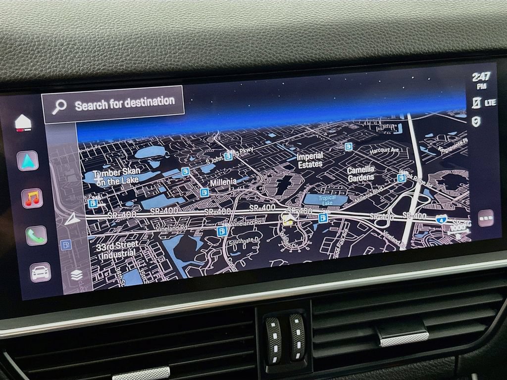 Certified 2023 Porsche Cayenne AWD/4WD image 16