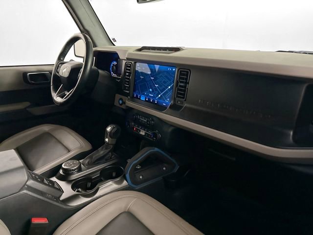 Used 2023 Ford Bronco Wildtrak image 38