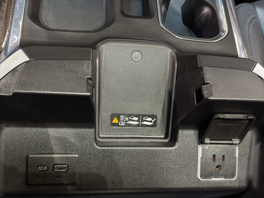 Used 2024 Chevrolet Silverado 1500 RST image 36