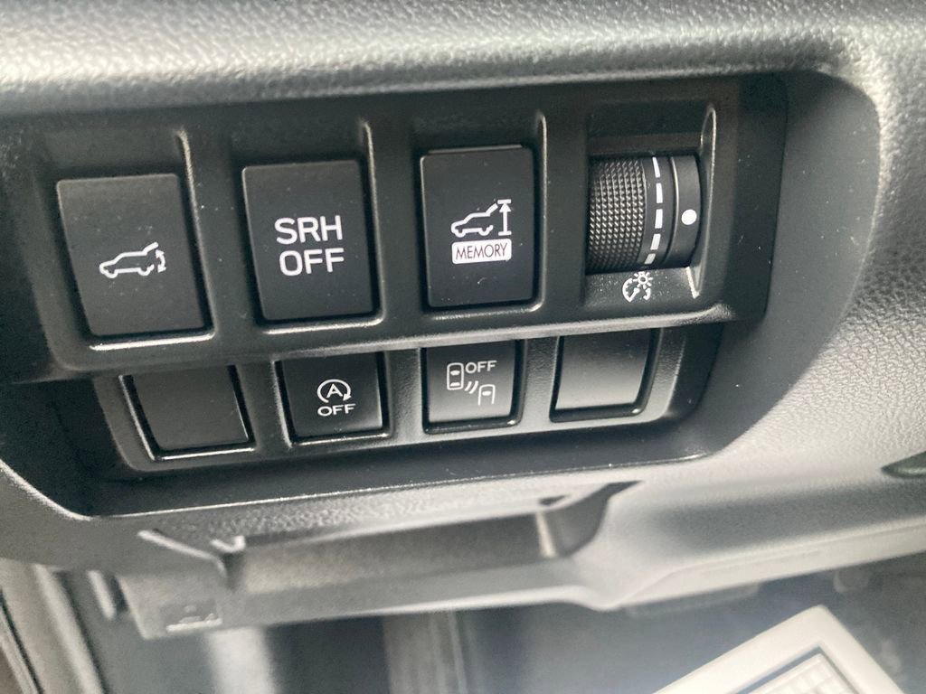 Used 2022 Subaru Forester Premium AWD/4WD image 42