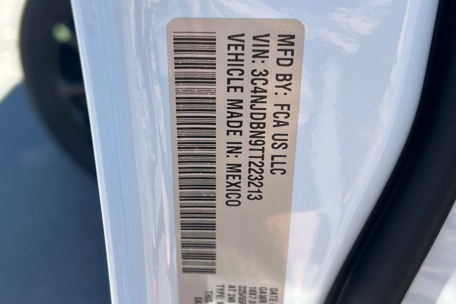 New 2026 Jeep Compass Latitude AWD/4WD image 23