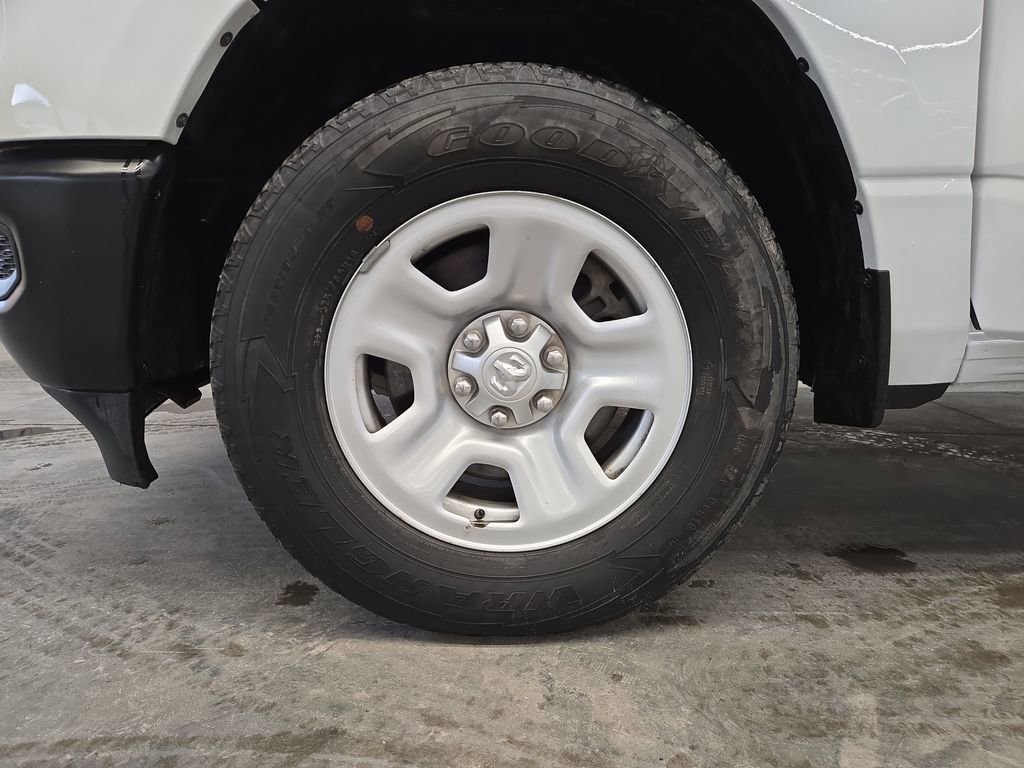Used 2023 RAM 1500 Tradesman w/ Tradesman Group AWD/4WD image 6