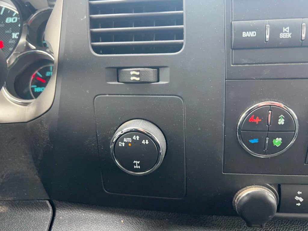 Used 2011 Chevrolet Silverado 1500 LT w/ All-Star Edition image 24