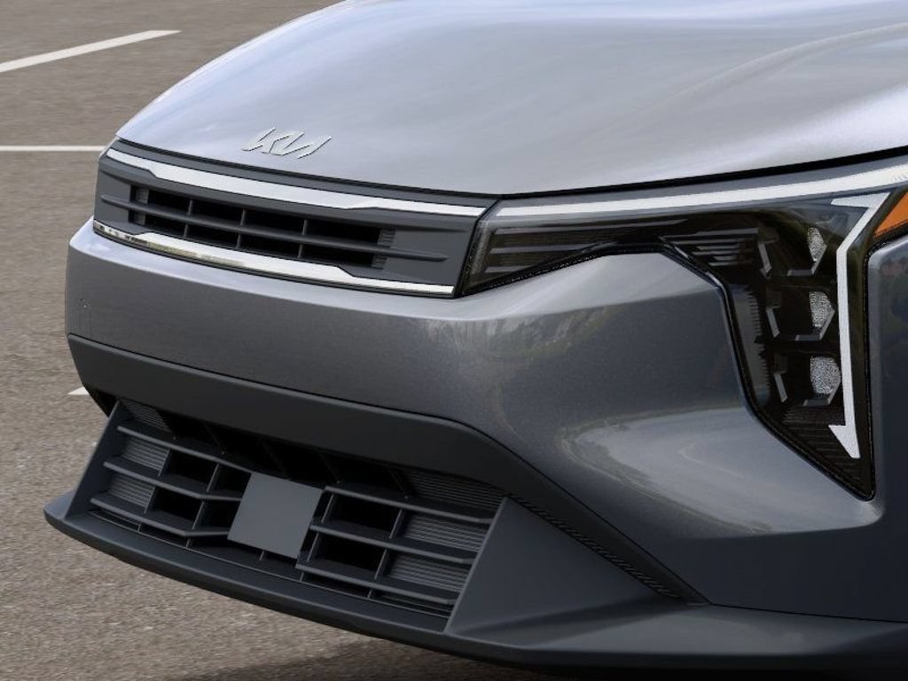 New 2026 Kia K4 FWD image 12