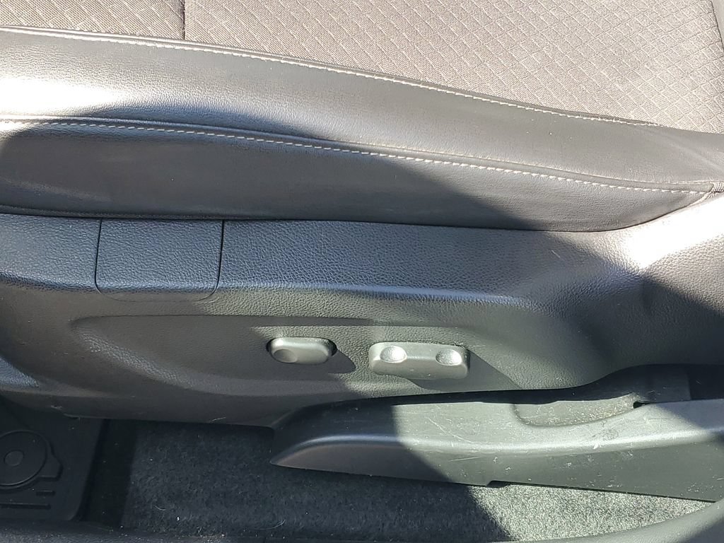 Used 2018 Buick Encore Preferred FWD image 6