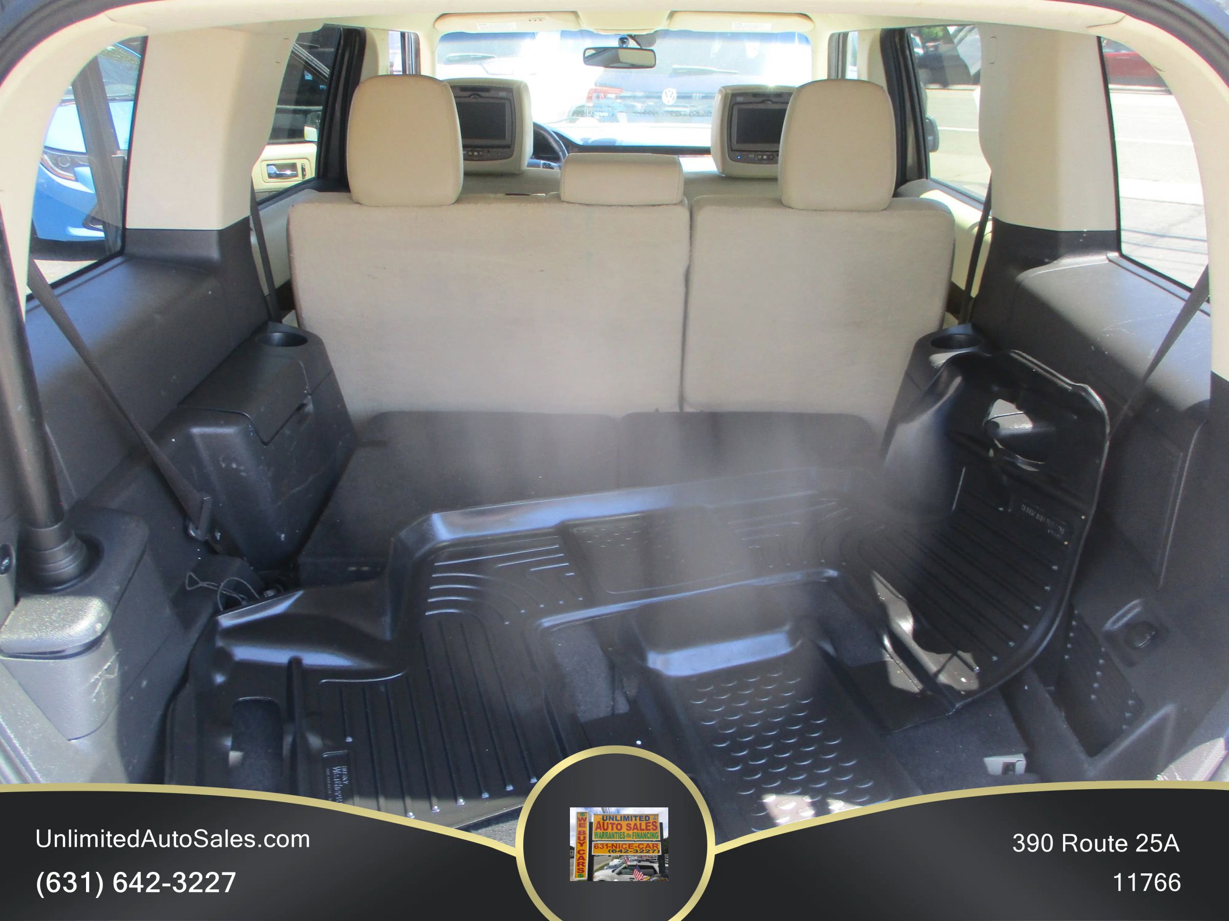 Used 2016 Ford Flex Limited w/ Equipment Group 302A AWD/4WD image 11