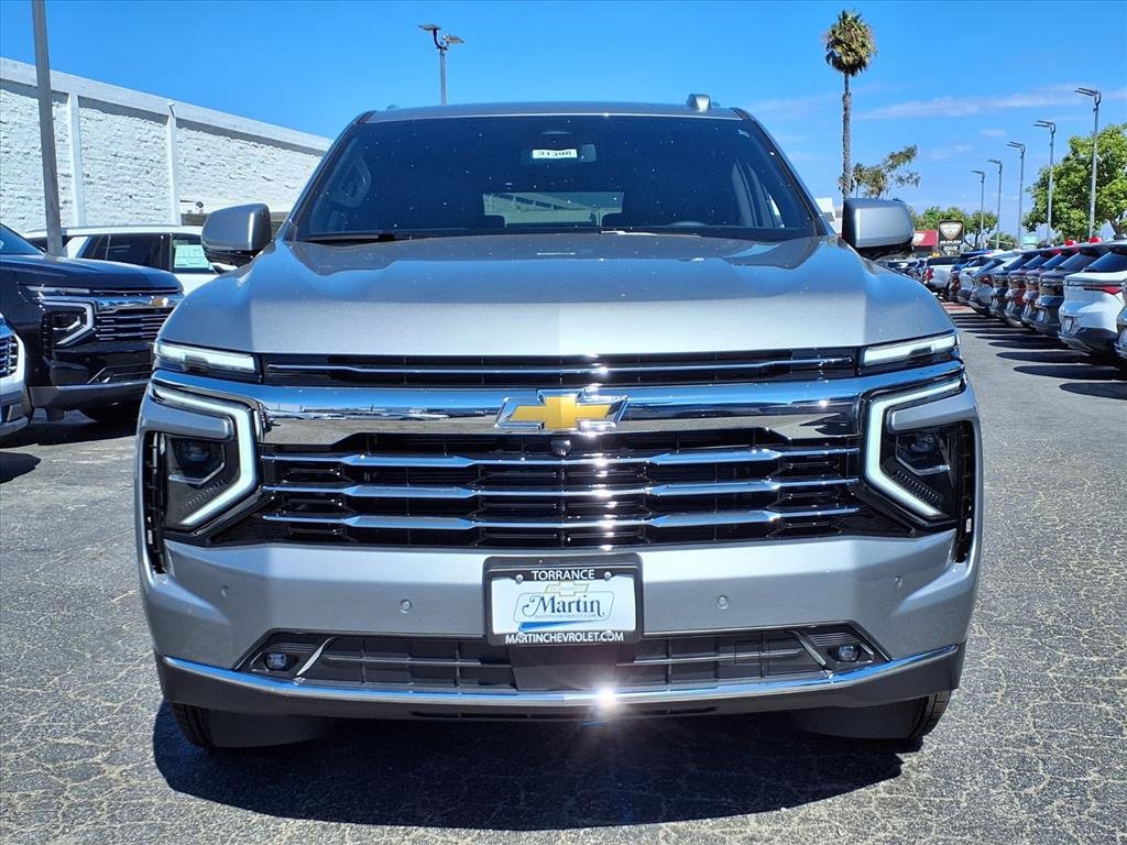 New 2026 Chevrolet Suburban LT w/ Comfort Package image 2