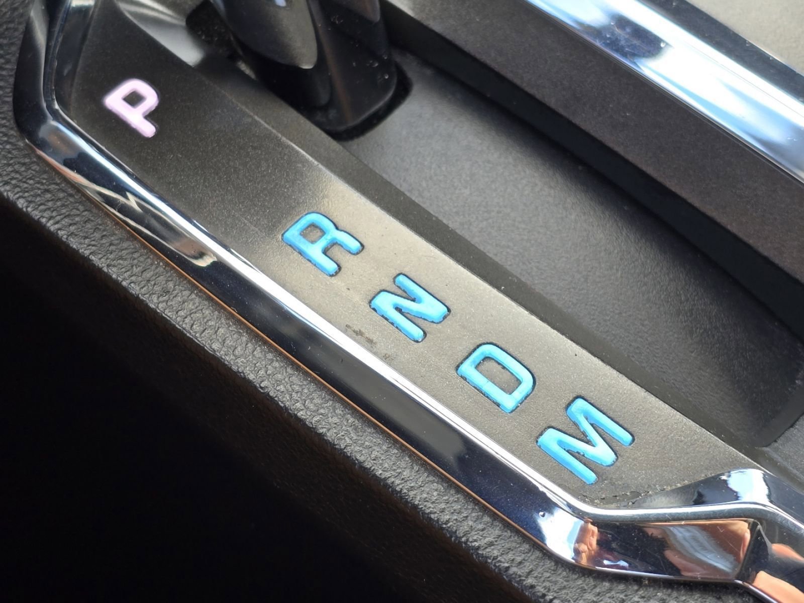 Used 2017 Chevrolet Equinox LT w/ Convenience Package image 23