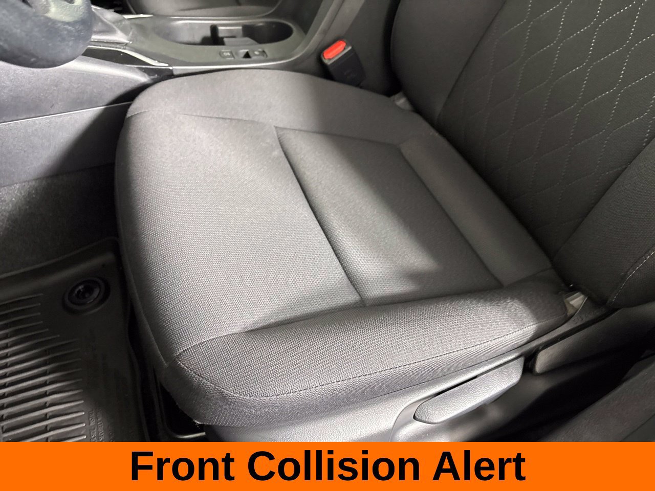 Used 2025 Toyota Corolla LE FWD image 12