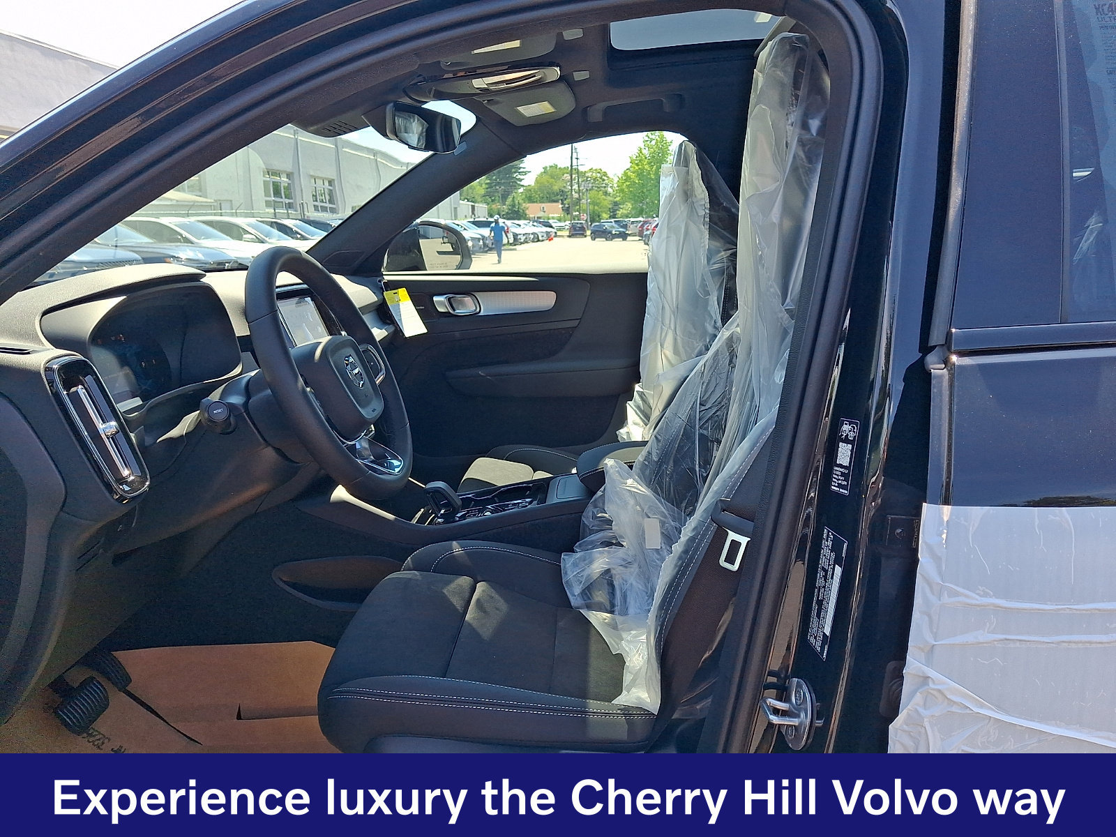 New 2026 Volvo XC40 B5 Ultra w/ Protection Package Premier AWD/4WD image 10