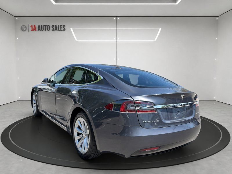 Used 2019 Tesla Model S Long Range AWD/4WD image 3