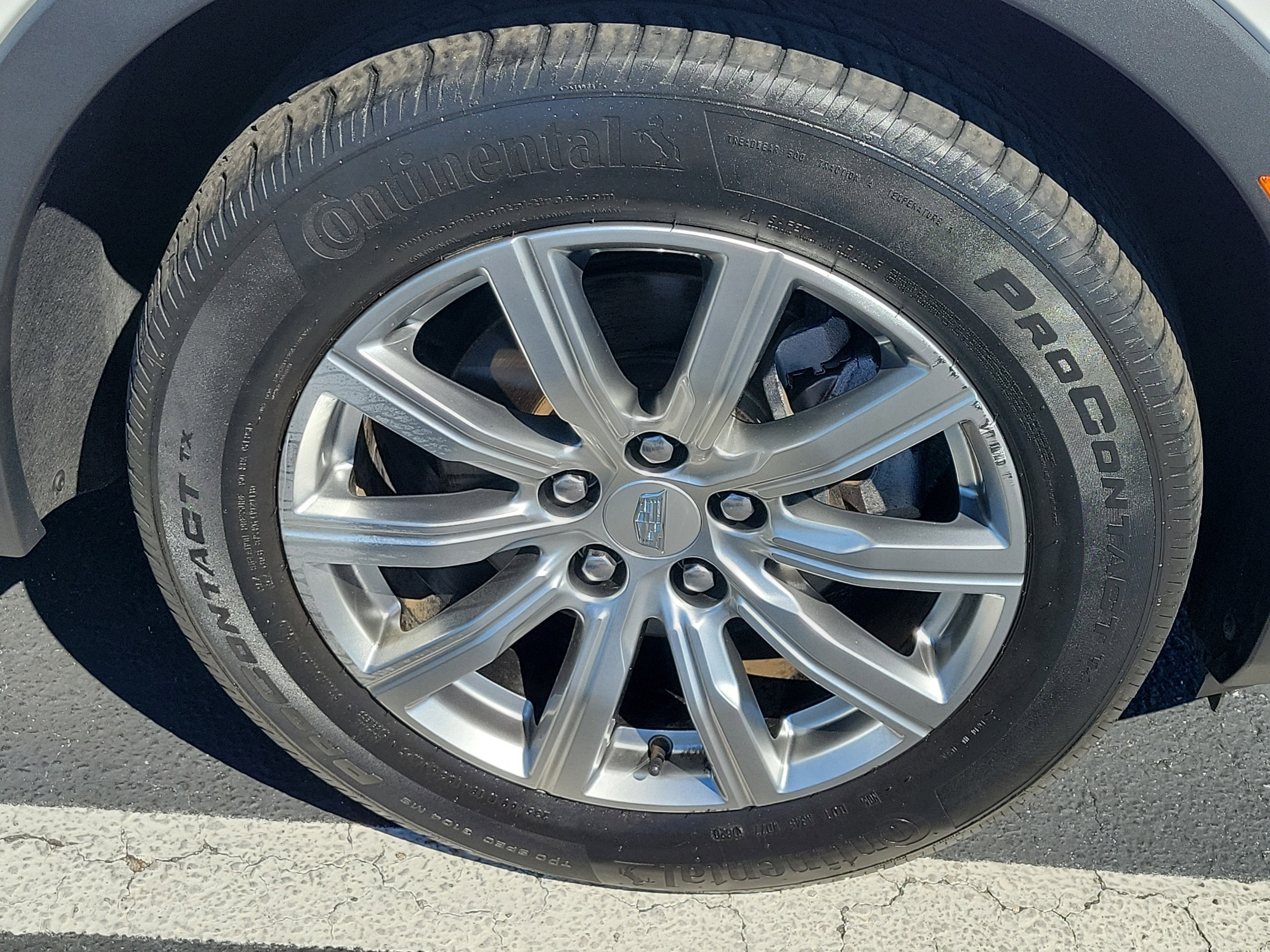 Used 2019 Cadillac XT4 Premium Luxury image 8