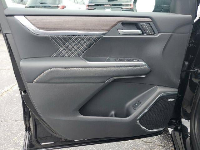 New 2026 GMC Acadia Denali w/ Super Cruise Package FWD image 18