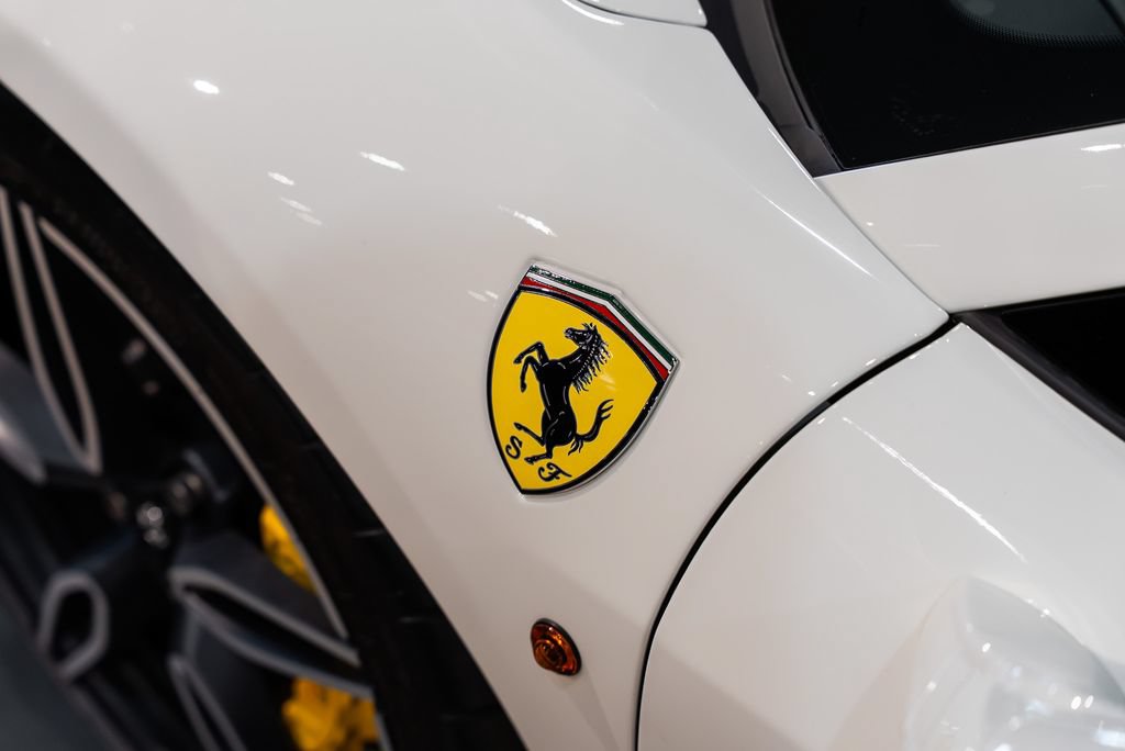 Certified 2015 Ferrari 458 Speciale A RWD image 12
