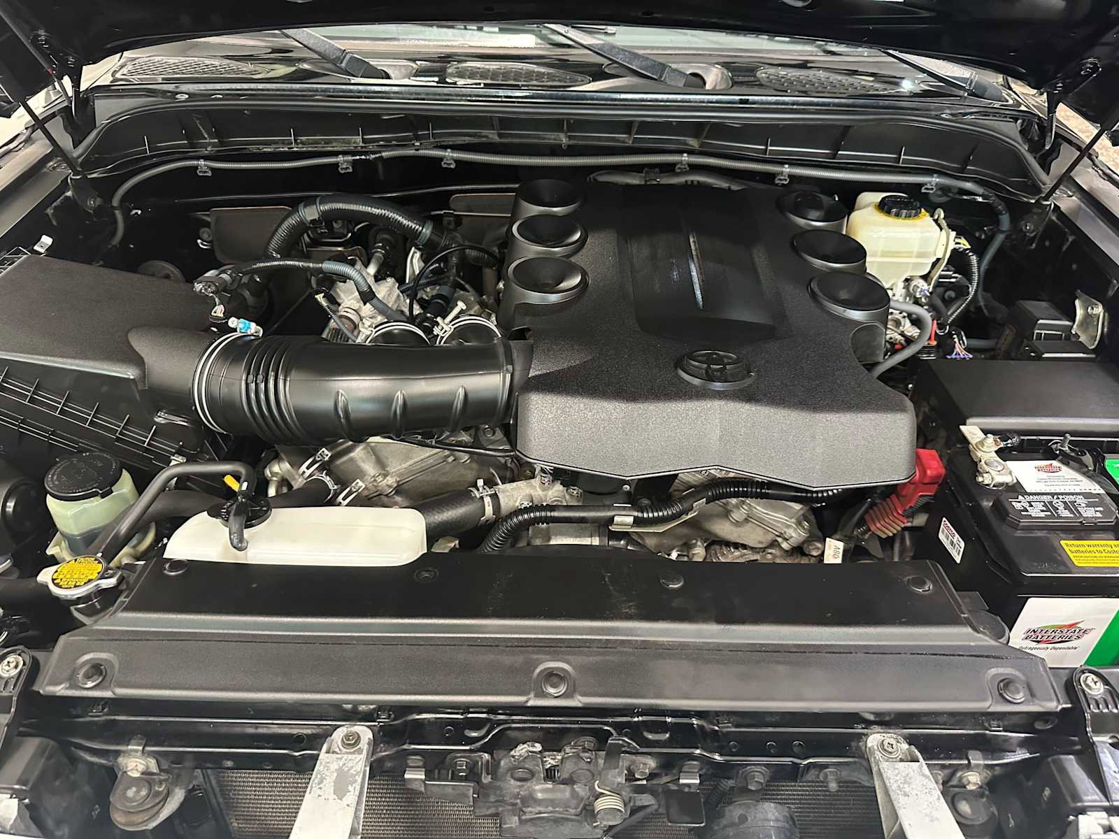 Used 2014 Toyota FJ Cruiser 4WD w/ Upgrade Package image 9