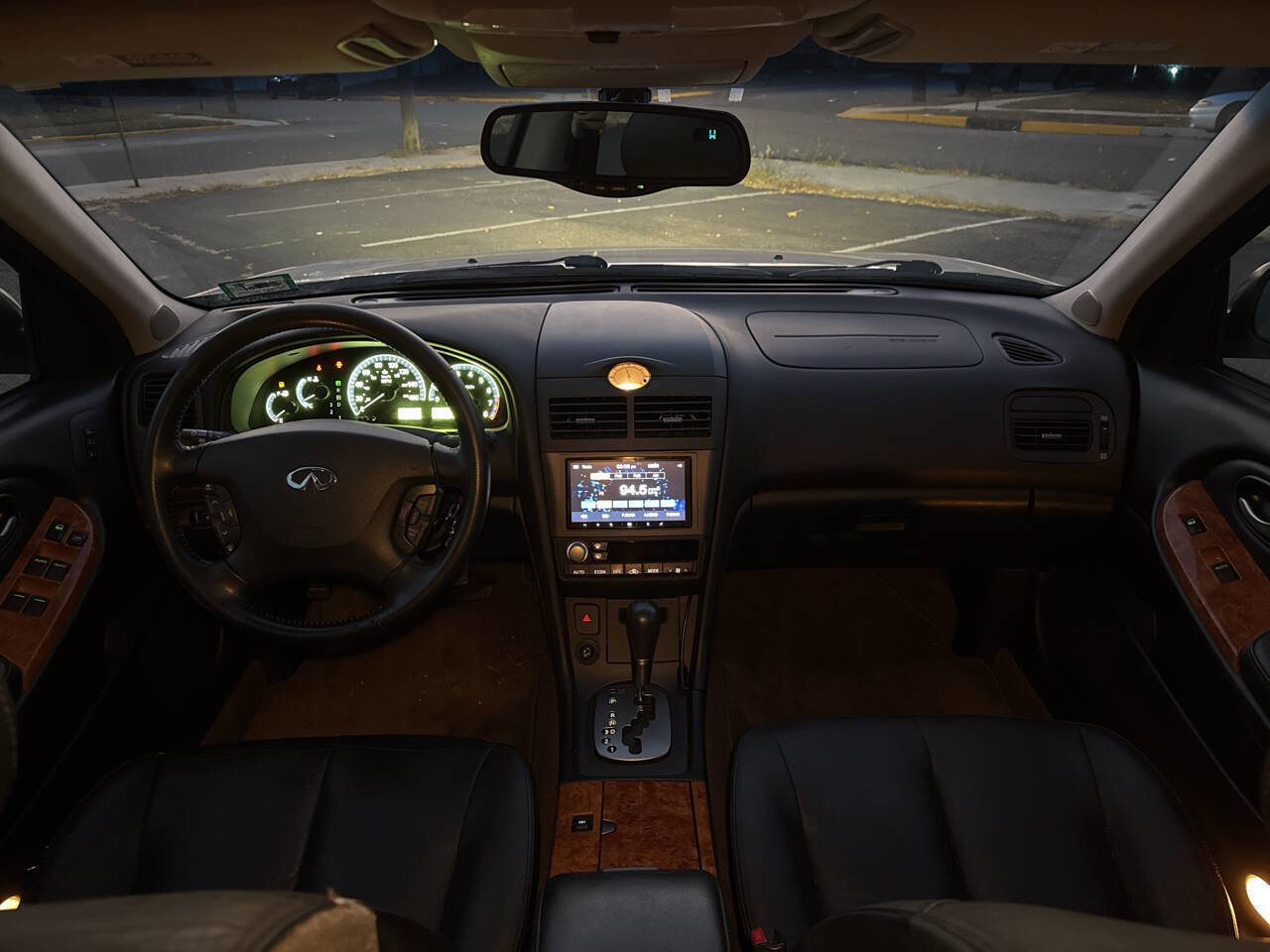 Used 2002 INFINITI I35 image 9