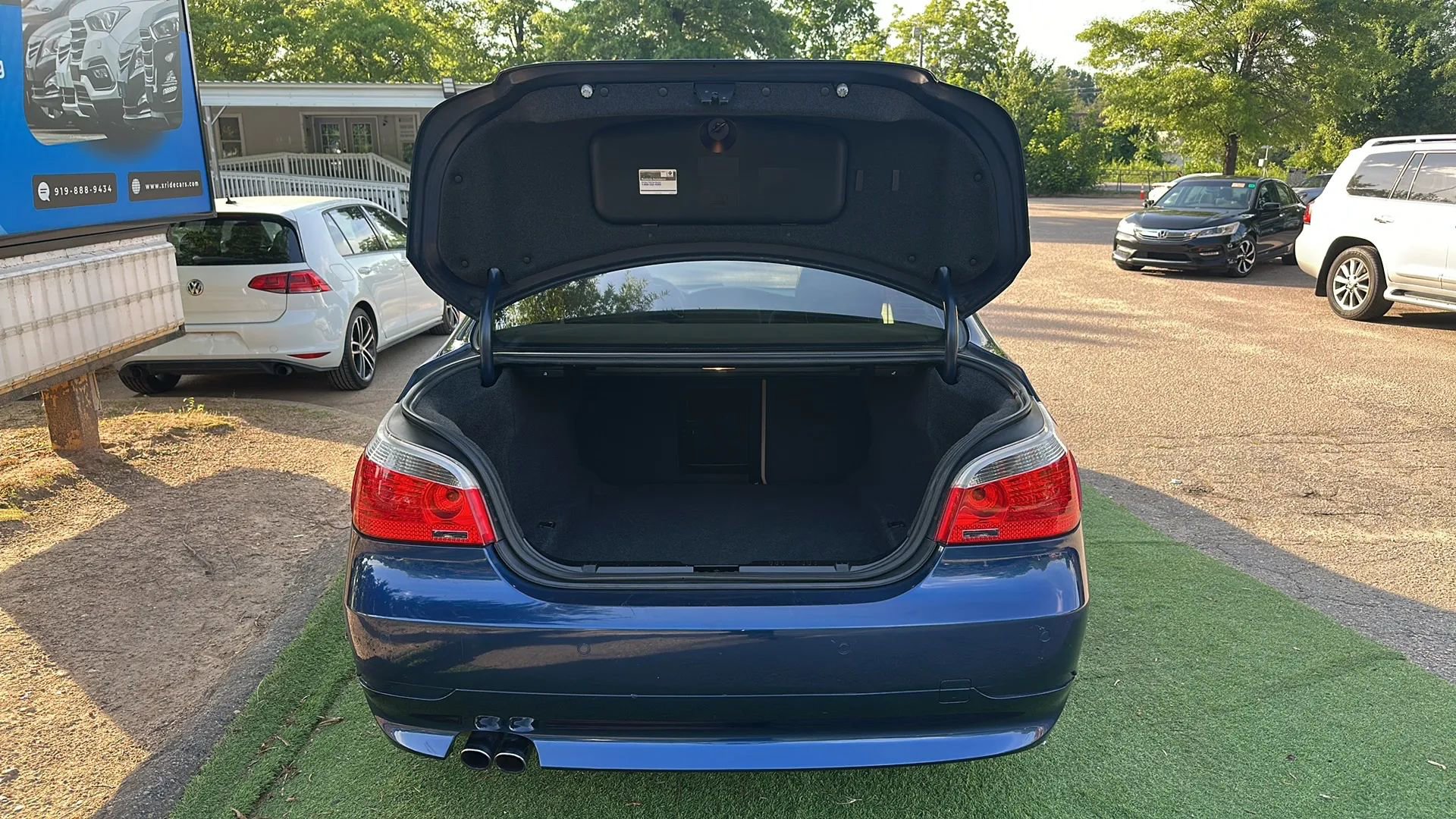 Used 2007 BMW 525xi Sedan AWD/4WD image 11