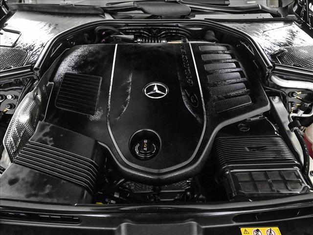 Certified 2023 Mercedes-Benz S 500 4MATIC w/ AMG Line image 23