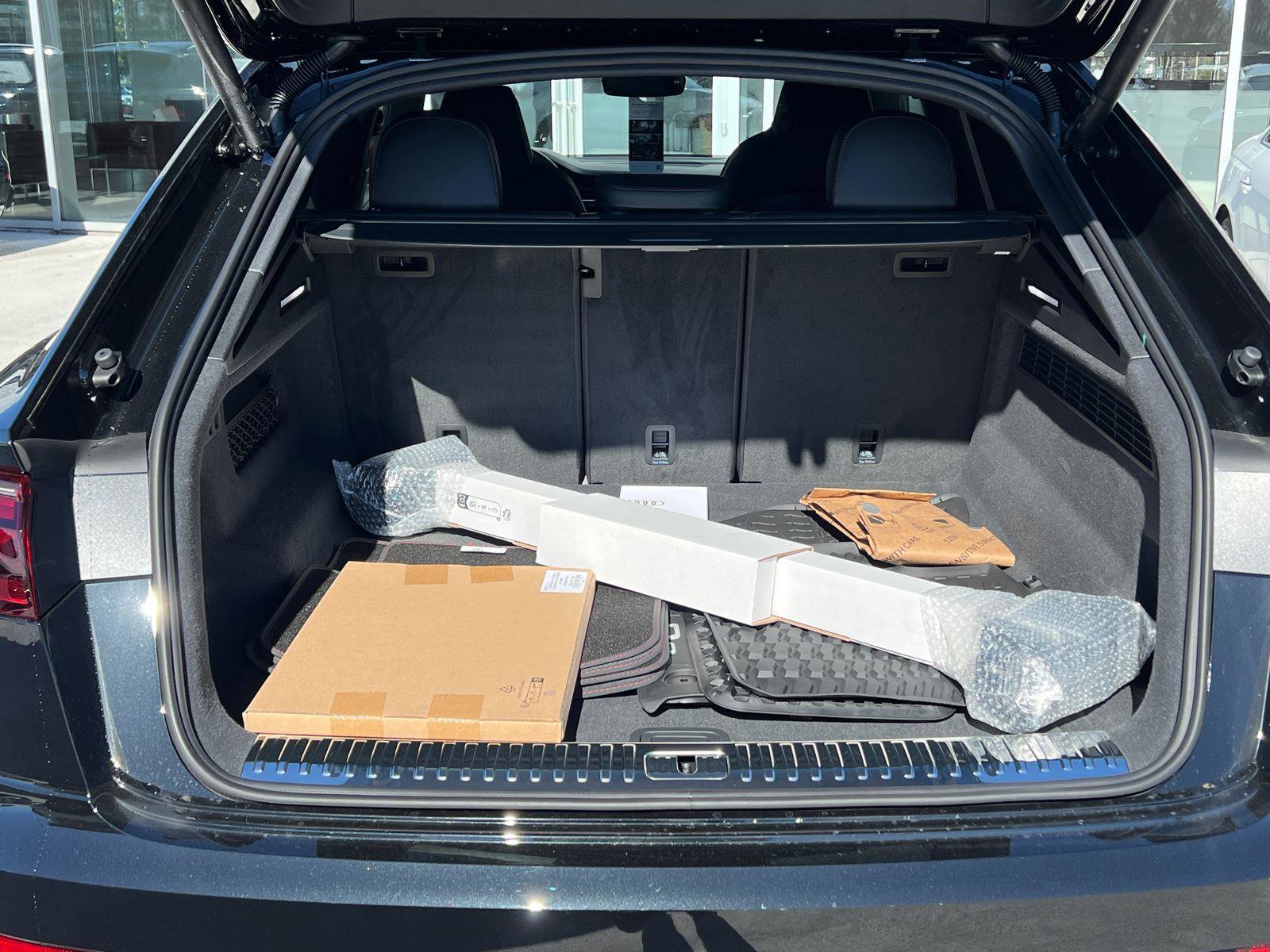 New 2026 Audi Q8 Prestige image 12