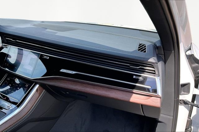 New 2026 Audi Q7 3.0T Premium Plus image 16