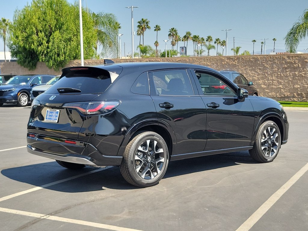 Used 2027 Honda HR-V EX-L image 5