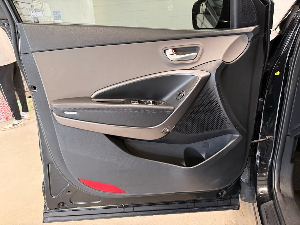 Used 2018 Hyundai Santa Fe Sport AWD/4WD image 26