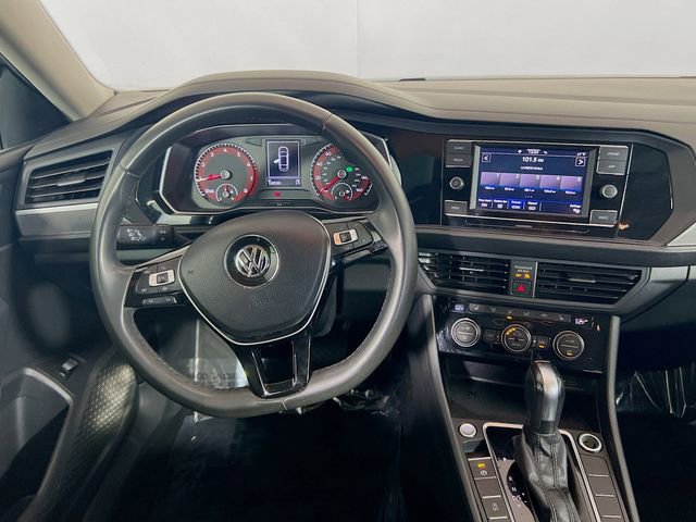 Used 2020 Volkswagen Jetta SE image 19